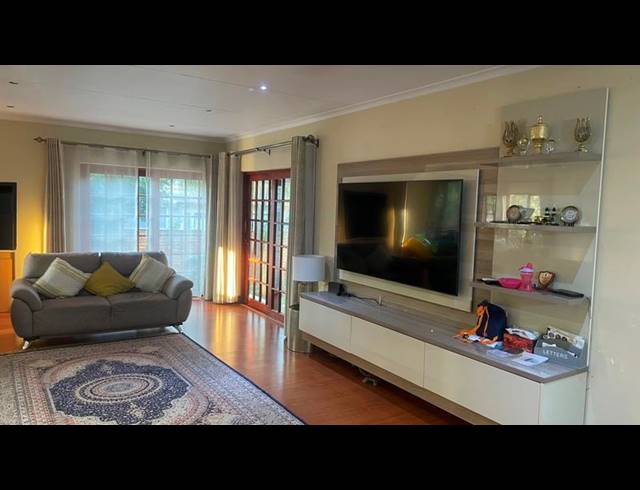 3 BEDROOM HOUSE FOR SALE IN ELDO MANOR